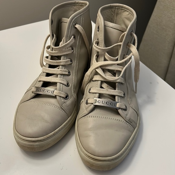 Gucci high top leather sneakers - Picture 2 of 9
